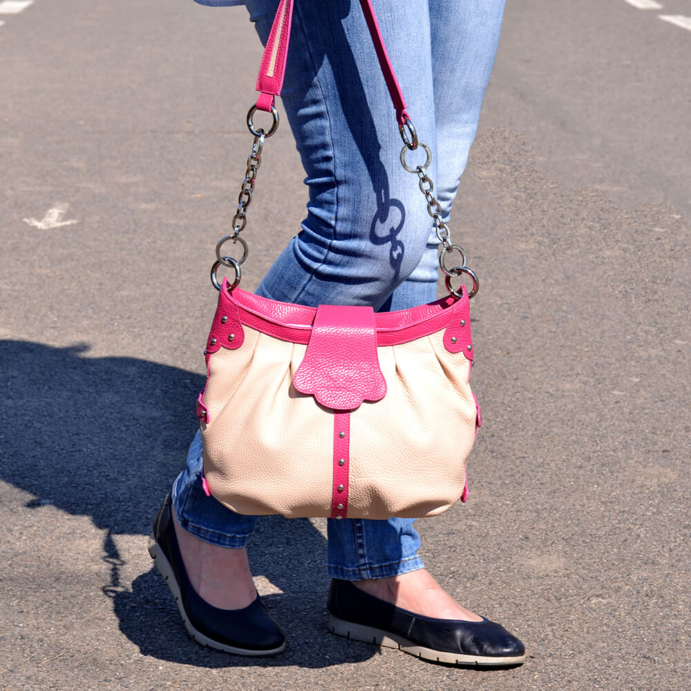poseta piele roz